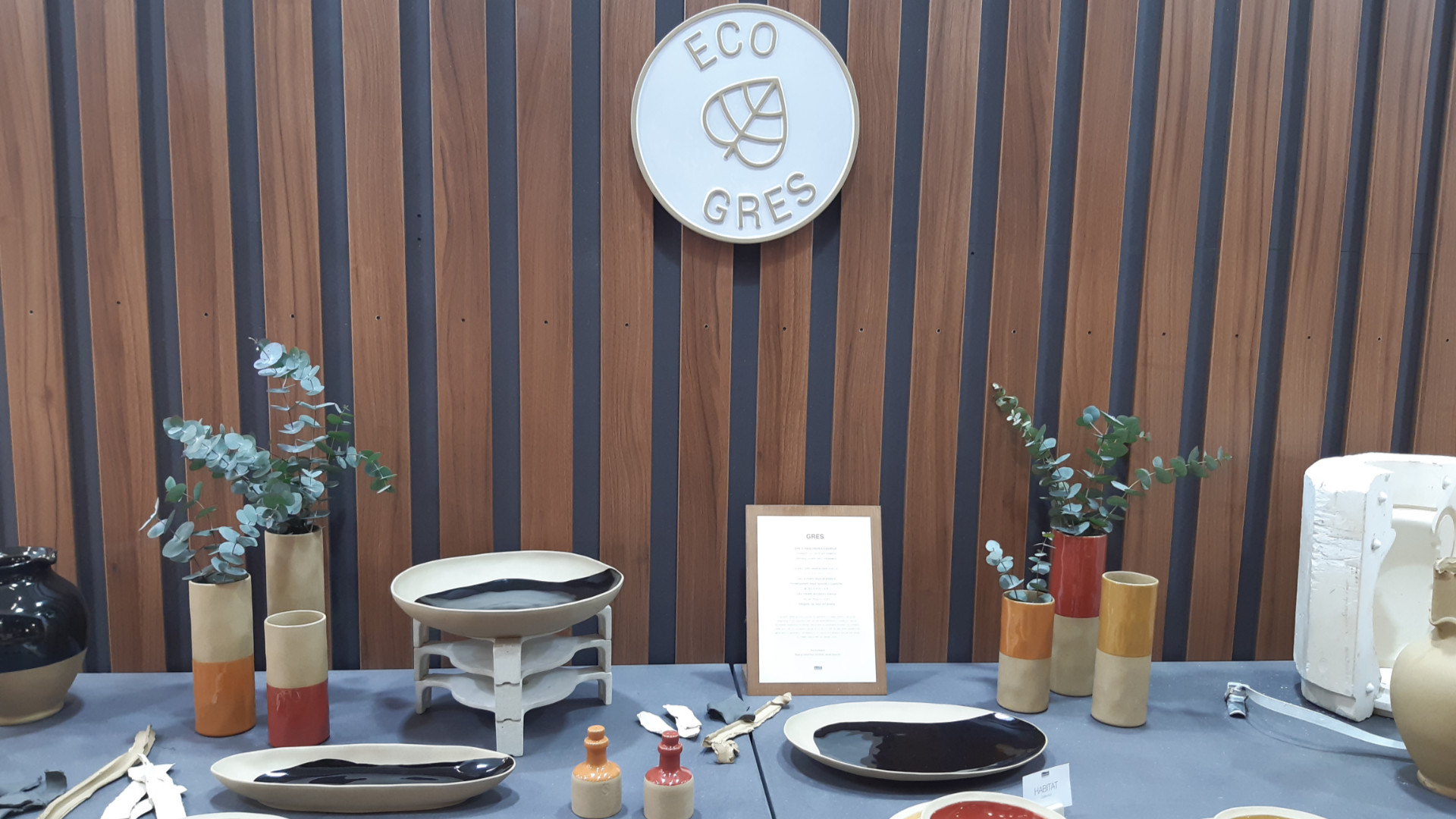 All collections with the Ecogres® guarantee label from Grestel are made from recycled materials.  Photo: Beate Schraml