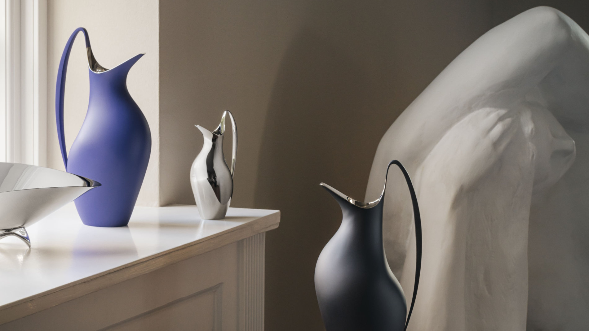 elegant jug by designer Henning Koppel