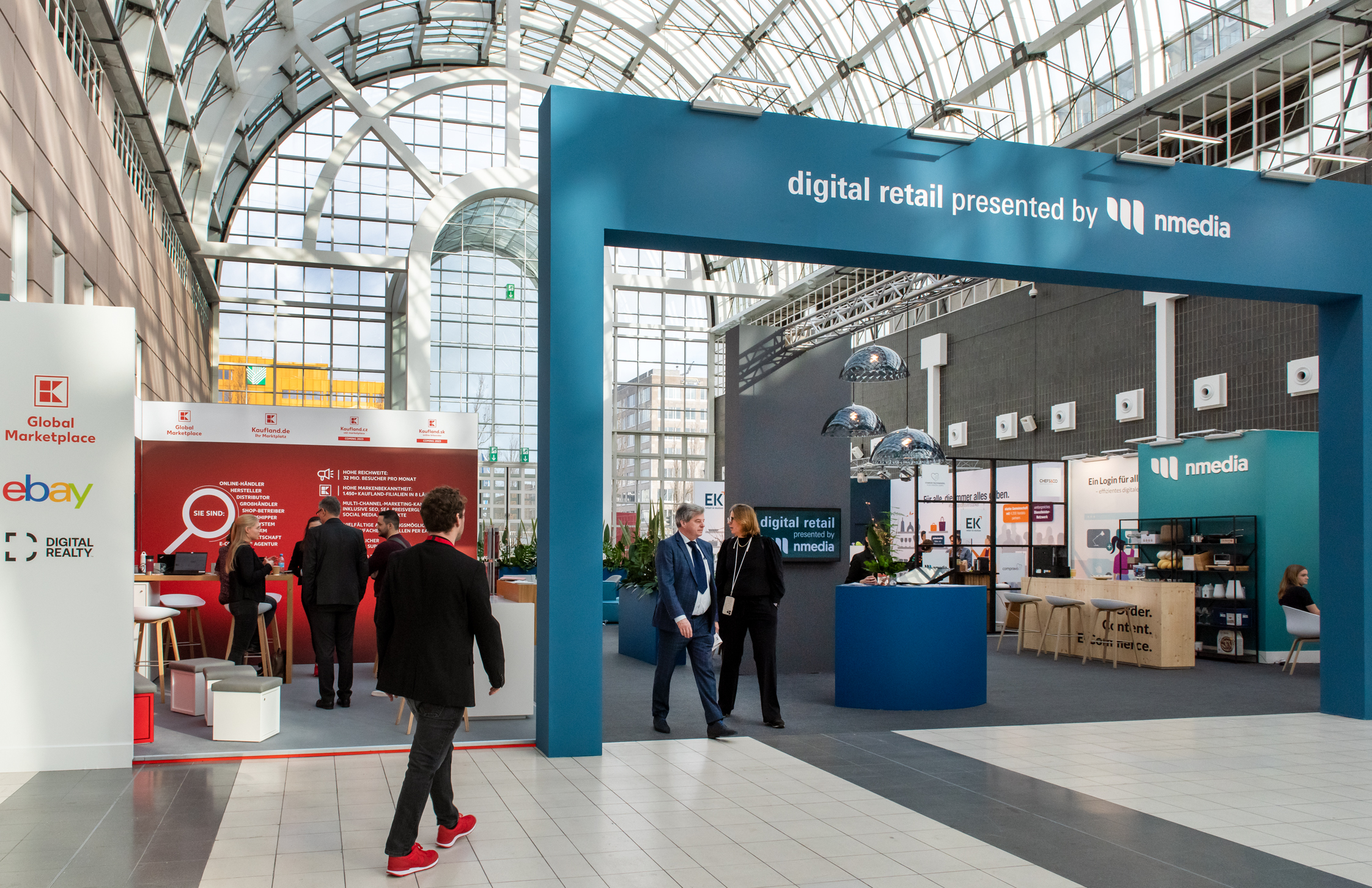 Digital retail presented by nmedia - Areal