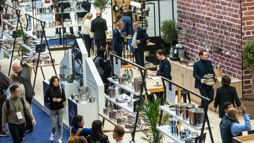 Das Messetrio aus Ambiente, Christmasworld und Creativeworld bietet spannende Sortimente, jede Menge Inspiration und geschäftsfördernde Neukontakte. Foto: Messe Frankfurt/Petra Welzel.