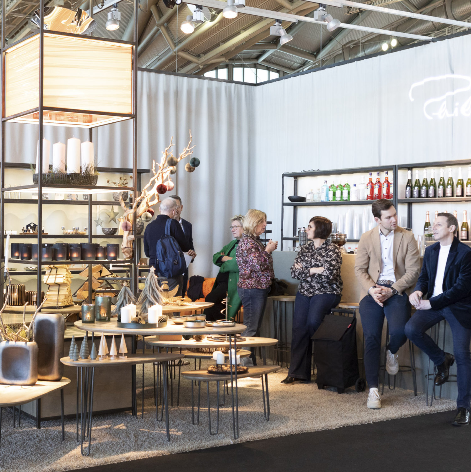 Ambiente: booth in the Living area