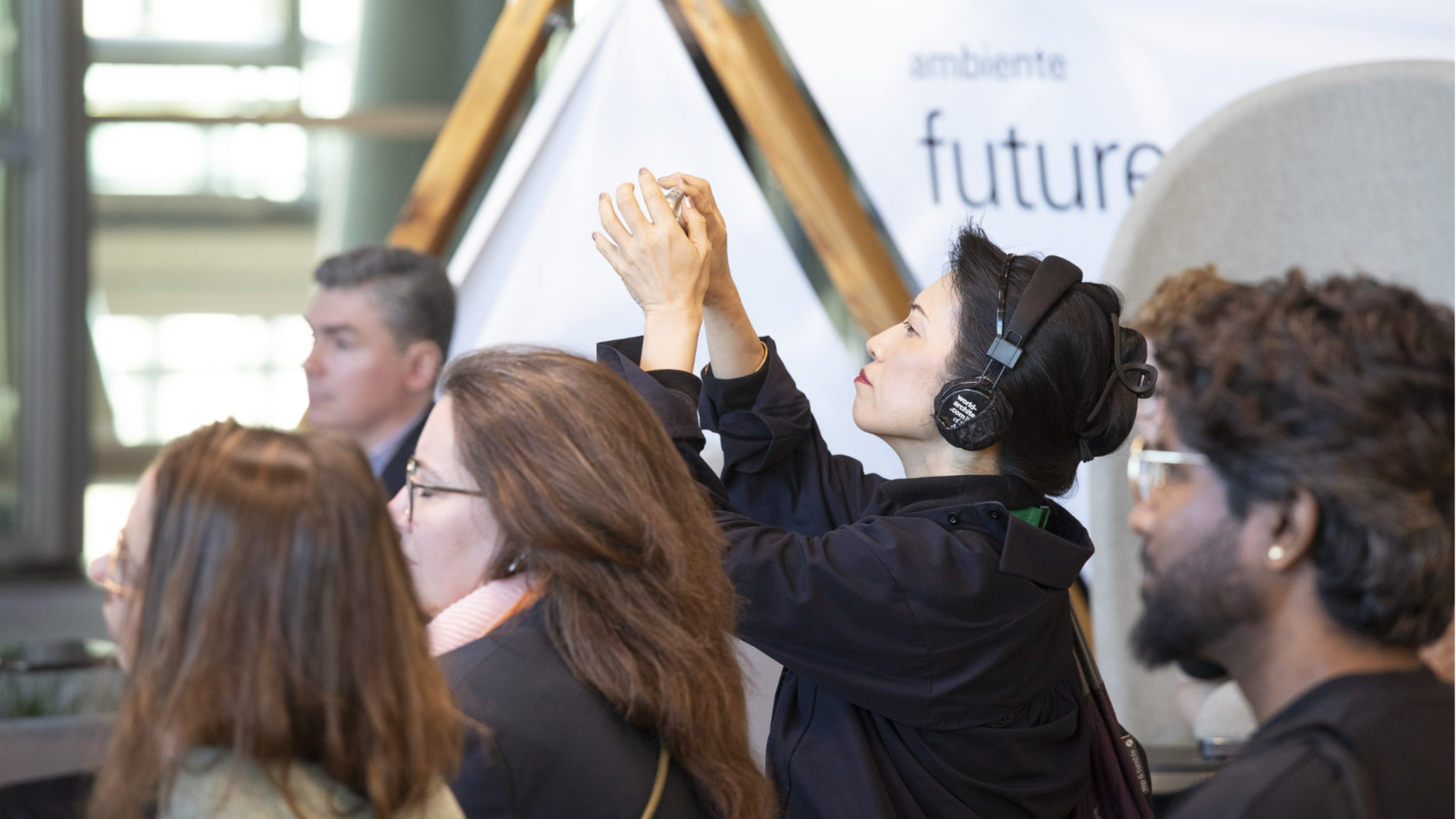 People at a lecture at the Ambiente